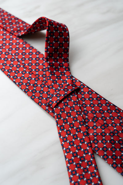 AT148RD Red Floral Tie
