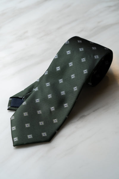 AT151GN Green Check Tie